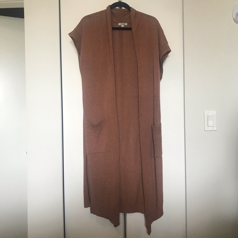 Women’s long sweater vest
